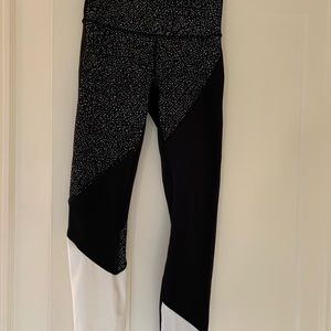 Lululemon like new pants